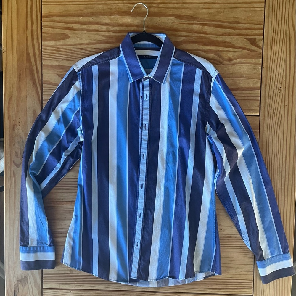 Mens shirt. Gucci.